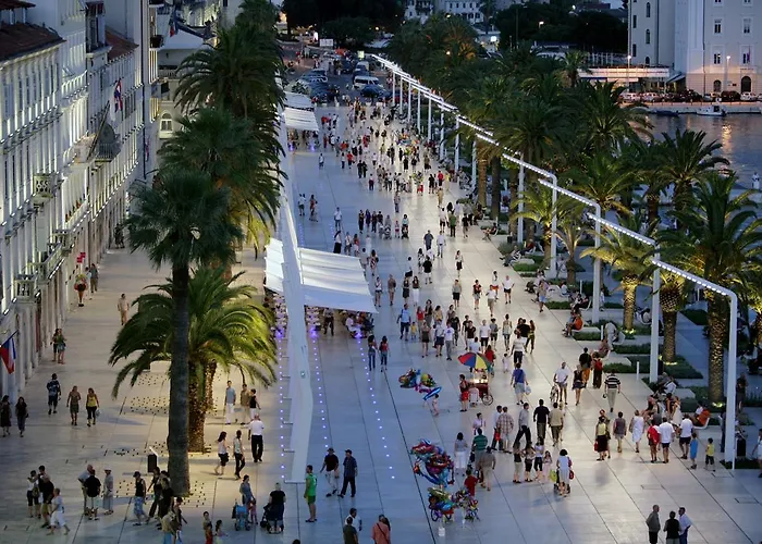 아파트 My Place De Luxe *