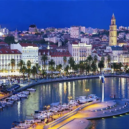 My Place De Luxe Lejlighed *